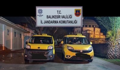 Ayvalık’ta 15 düzensiz göçmen ve 2 organizatör yakalandı
