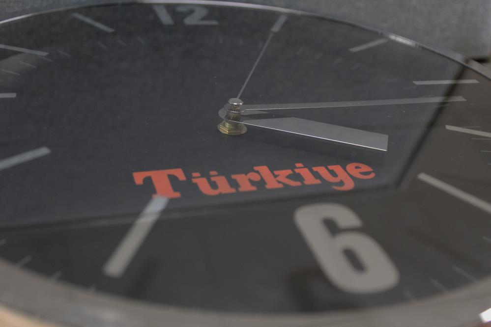 Türkiye’de 2016 yılında geçilen kalıcı yaz saati uygulamasını; enerji kullanımı,
