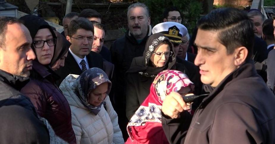 Bartın’da AK Parti Bartın Kadın Kolları Başkanı Evren Ayvaz’ın 70