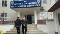 Ayvalık’ta narkotik polisi tarafından yapılan operasyonda bir şahıs üzerinde ve