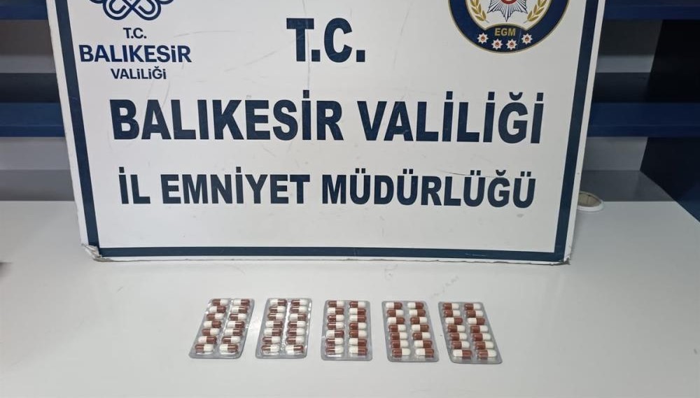 Balıkesir’de asayiş ve Motosikletli Yunus Timleri çeşitli suçlardan 4 aranan