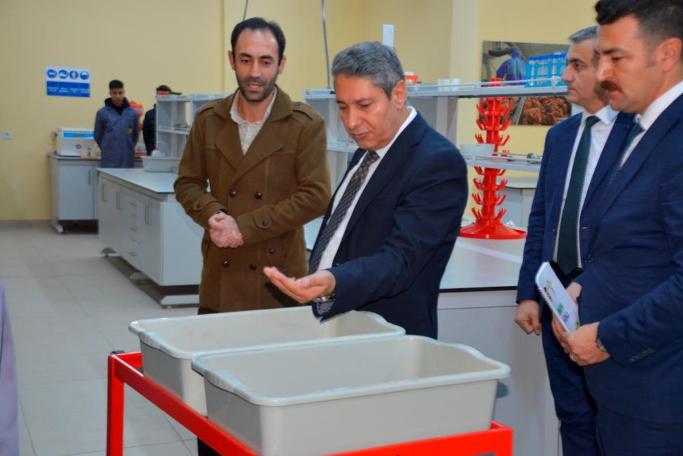 Balıkesir’in Madencilik Lisesi’nden Türkiye’ye Nitelikli İş Gücü Yetiştiriyor Balıkesir’de meslekî ve teknik eğitim veren kurumlar; Türkiye’nin geleceğinde söz