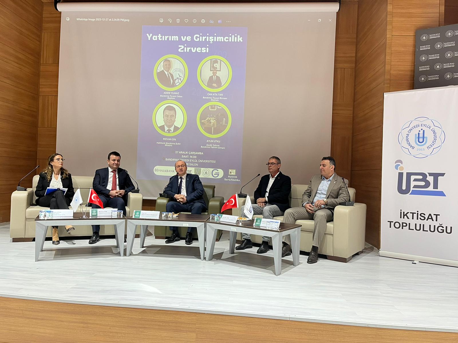 Bandırma Onyedi Eylül Üniversitesi’nde düzenlenen “Yatırım ve Girişimcilik Zirvesi”ne katılan