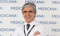 Göz Sağlığı ve Hastalıkları Uzmanı Op. Dr. Adnan İpçioğlu, kan