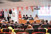 Ankara Büyükşehir Belediyesi Çocuk Meclisi’nin 28’inci dönem üyeleri mazbatalarını Ankara