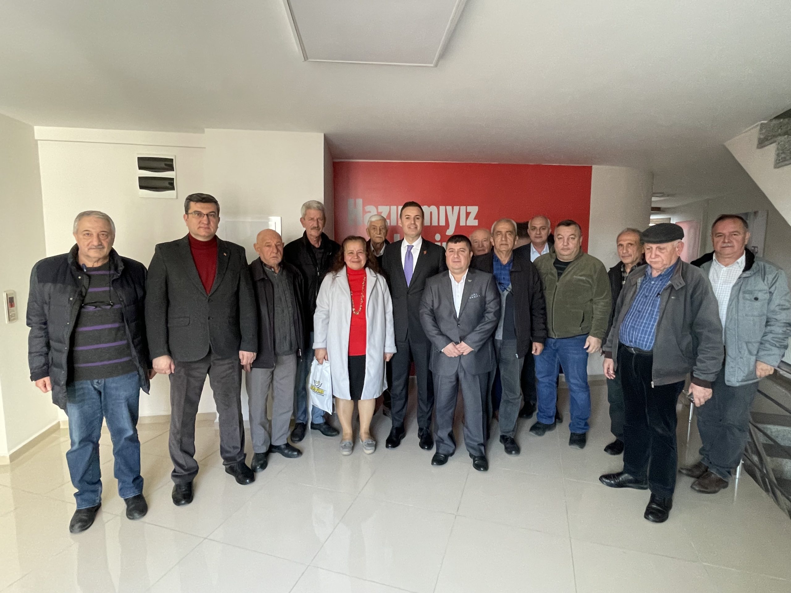 Demokrat Partililer, CHP Balıkesir Büyükşehir Belediye Başkan Adayı Ahmet Akın’ı