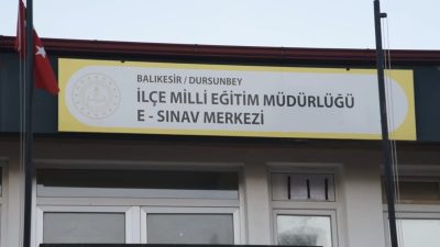 Dursunbey Belediye Başkanı Ramazan Bahçavan’ın girişimleriyle Dursunbey’de E-Sınav Merkezi açıldı.Dursunbey
