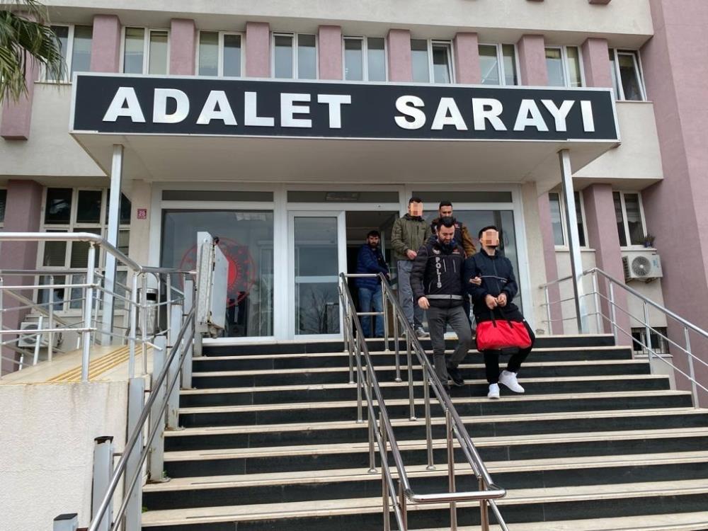 Balıkesir’de İl Emniyet Müdürlüğü önderliğinde yaklaşık 3 aydır süren ‘Narko