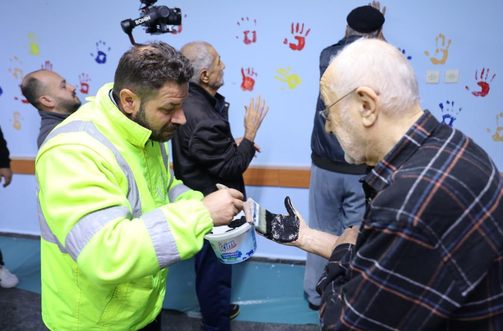 Bursa Büyükşehir Belediyesi Huzurevi, renkli bir etkinliğe ev sahipliği yaptı.