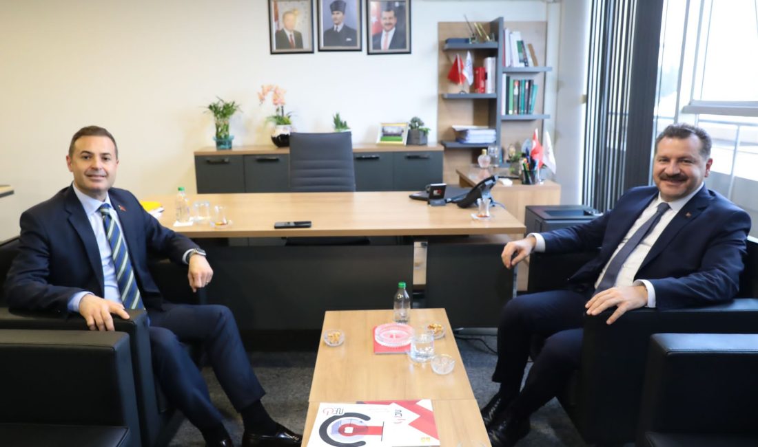 AHMET AKIN VE YÜCEL YILMAZ BULUŞMASI CHP Balıkesir Büyükşehir Belediye Başkan Adayı Ahmet Akın, Balıkesir Büyükşehir