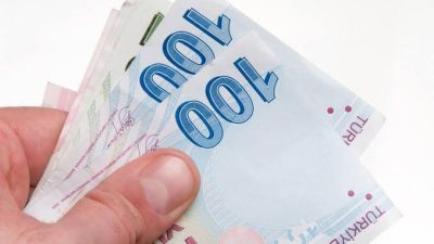 Bir çok çalışan emeklinin merakla beklediği 5 bin lira tutarındaki