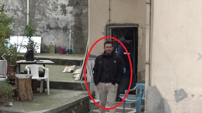 Bursa’da kız arkadaşı ile evlenmesine müsaade etmediği için babasını öldürüp