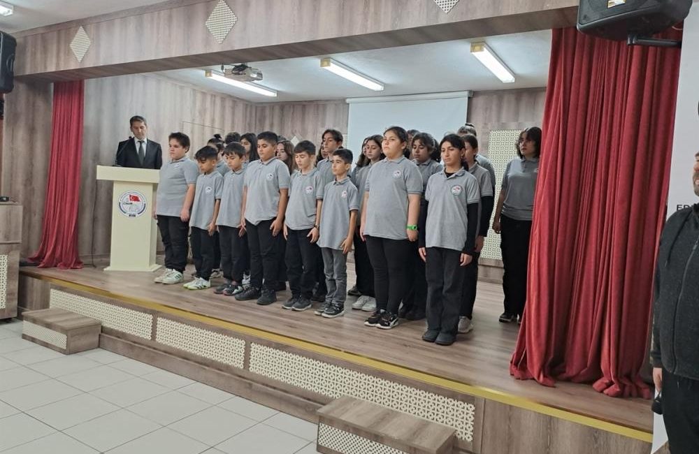 Mehmet Akif Ersoy, Edremit’te anıldı Milli Şair Mehmet Akif Ersoy’u Anma Haftası dahilinde Balıkesir’in Edremit
