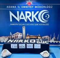 Adana’da narkotik merkezler bir kargo dağıtım merkezinde kolilerin içerisine gizlenmiş