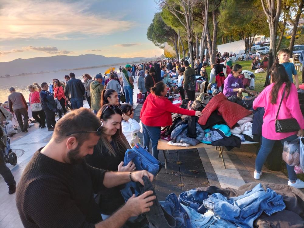 Muğla’nın Köyceğiz ilçesinde geleneksel olarak her ayın son Pazar Günü