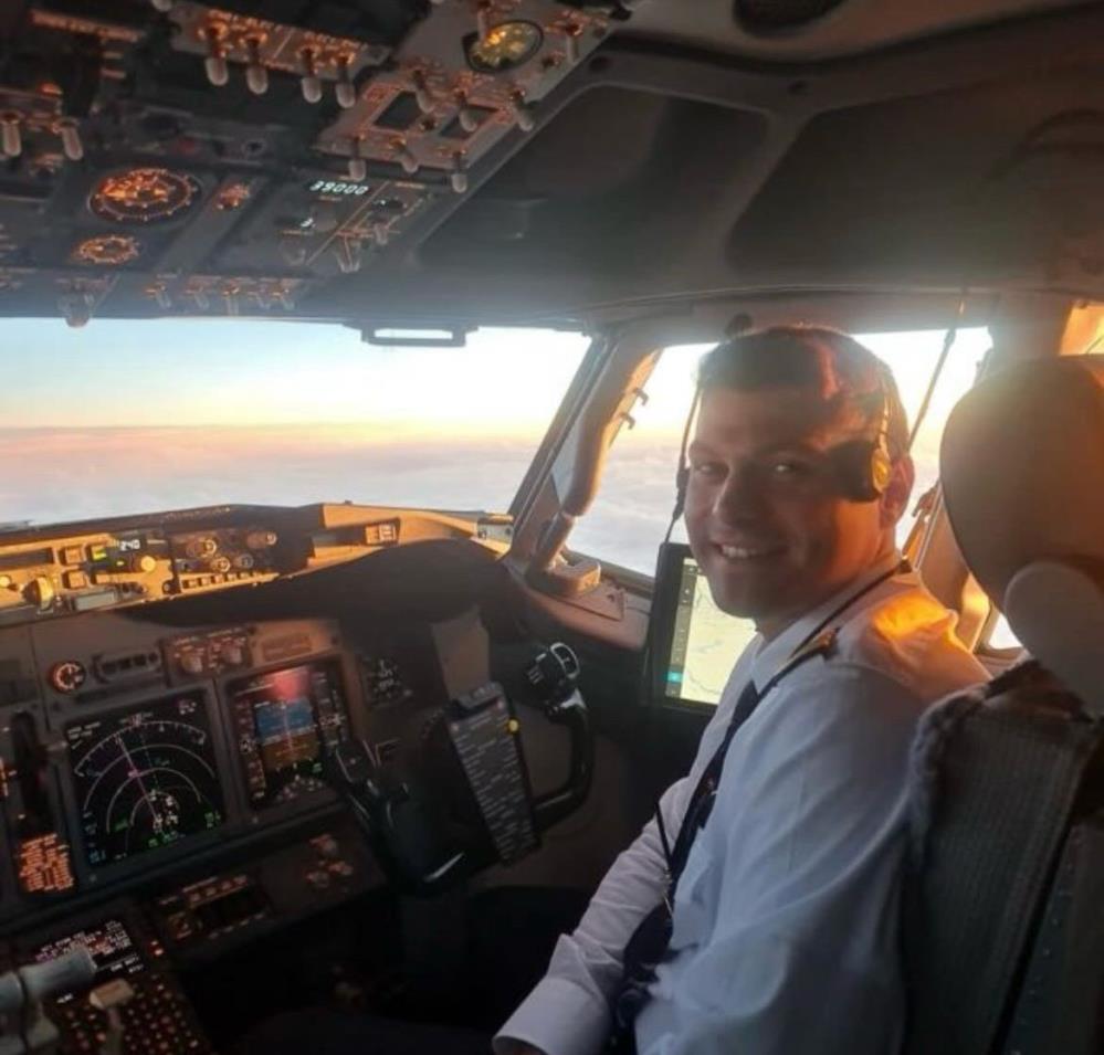 Kuzey Marmara Otoyolu’nda feci kaza: 2 pilot hayatını kaybetti Kuzey Marmara Otoyolu’nda Türk Hava Yolları’nın 3 pilotunun bulunduğu araç,