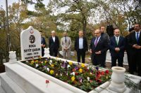 Çanakkale Savaşı’nın kahramanlarından Seyit Onbaşı, vefatının 84’üncü yılı dolayısıyla Balıkesir’in