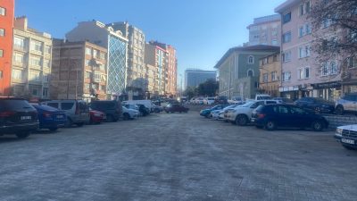 Bandırma’da yaşanan otopark sorununa çözüm üretmek amacıyla Büyükşehir Belediyesi, eski