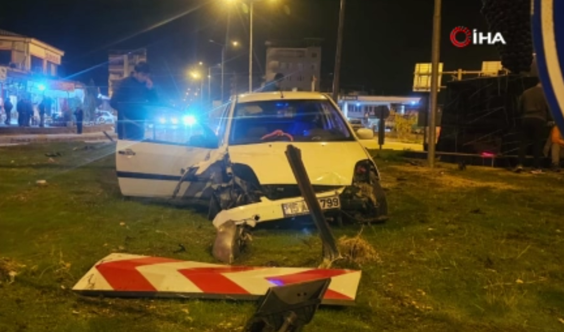 Hatay’ın Hassa ilçesinde meydana gelen trafik kazası güvenlik kameralarına yansıdı.Kaza,
