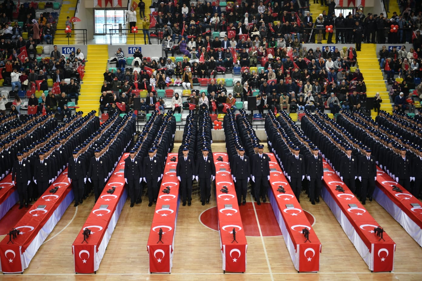 Balıkesir Polis Meslek Eğitim Merkezi 29 uncu dönem öğrencileri, düzenlenen