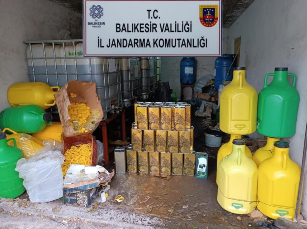 Balıkesir İl Jandarma Komutanlığı ekipleri sahte zeytinyağı imaline yönelik 2