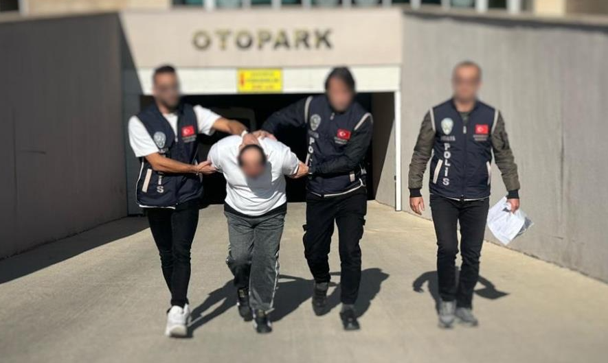 Antalya’da X/Twitter sosyal medya platformu üzerinden Atatürk’e, şehitlere ve vatana