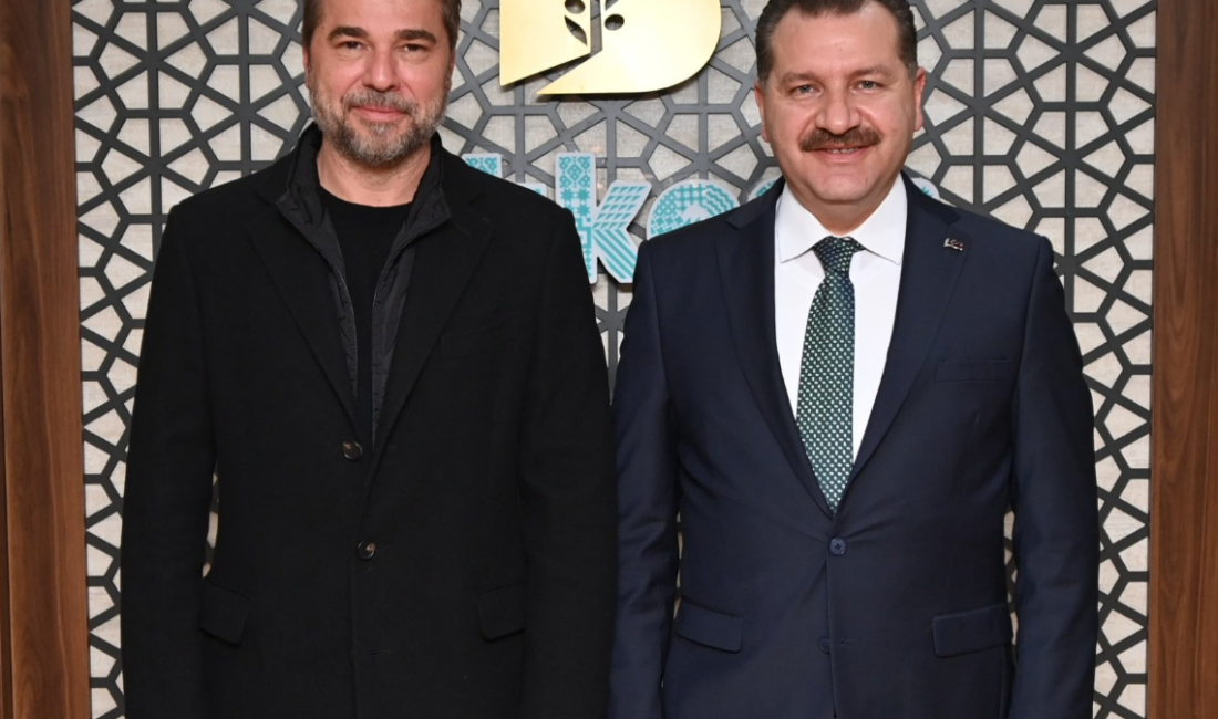 Ünlü oyuncu Engin Altan Düzyatan Balıkesir’de Balıkesir Büyükşehir Belediyesi’nin projesi “Sağol Atam” belgeselinde başrol oynayan Engin