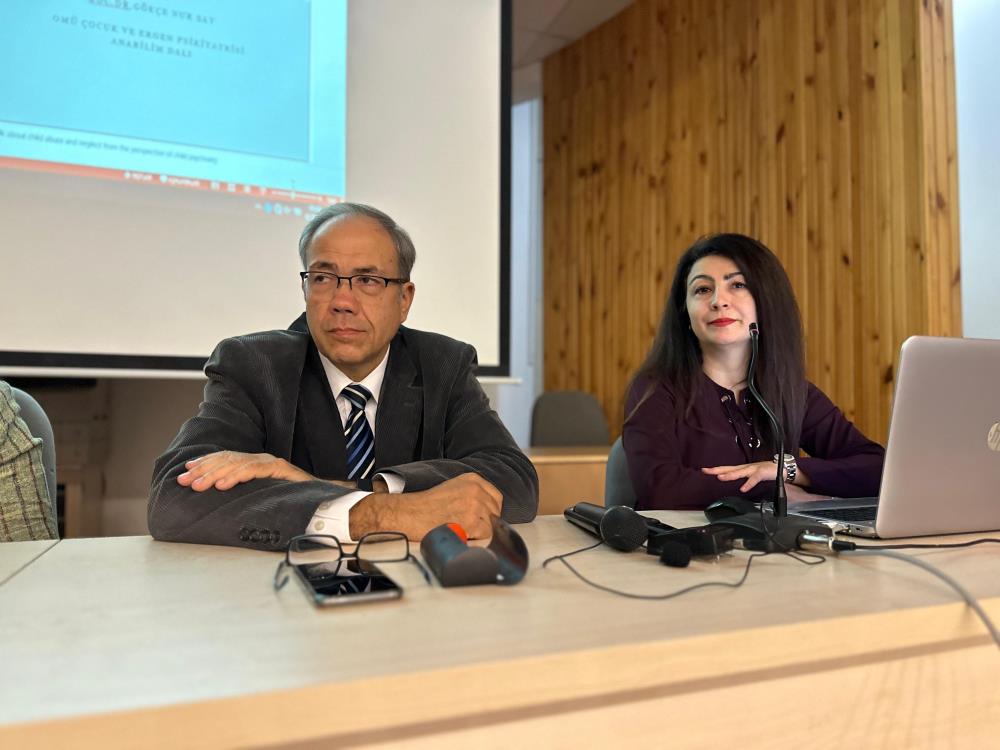 Uzmanlar açıkladı: “Dünyada her 4 çocuktan 1’i istismara maruz kalıyor” Samsun’daki okullarda görev yapan rehber öğretmenlere çocuk istismarıyla ilgili bilgilendirme