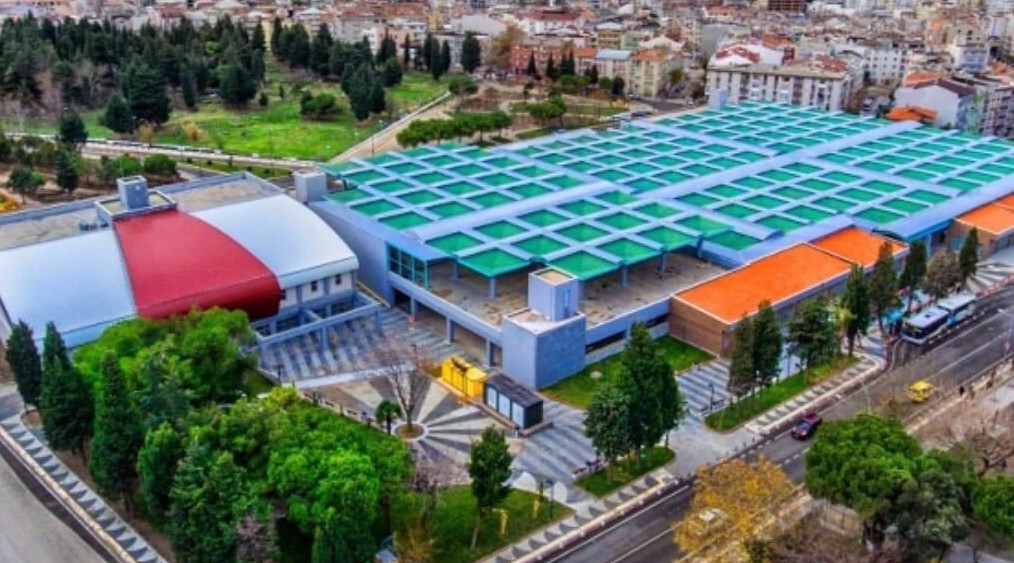Kapalı Pazaryeri ve Yaşam Alanı’na GES kurulacak. Bandırma Belediyesi Aralık