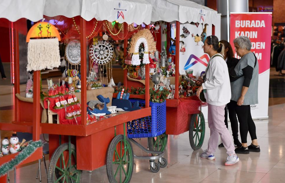 Mersin Büyükşehir Belediyesi hem kadın elinden üretimi desteklemek hem de