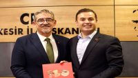 Ahmet Akın, CHP Balıkesir Büyükşehir Belediye Başkan Aday Adaylığı başvurusunu
