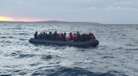 Ayvalık’ta 47 göçmen Sahil Güvenlik’ten kaçamadı