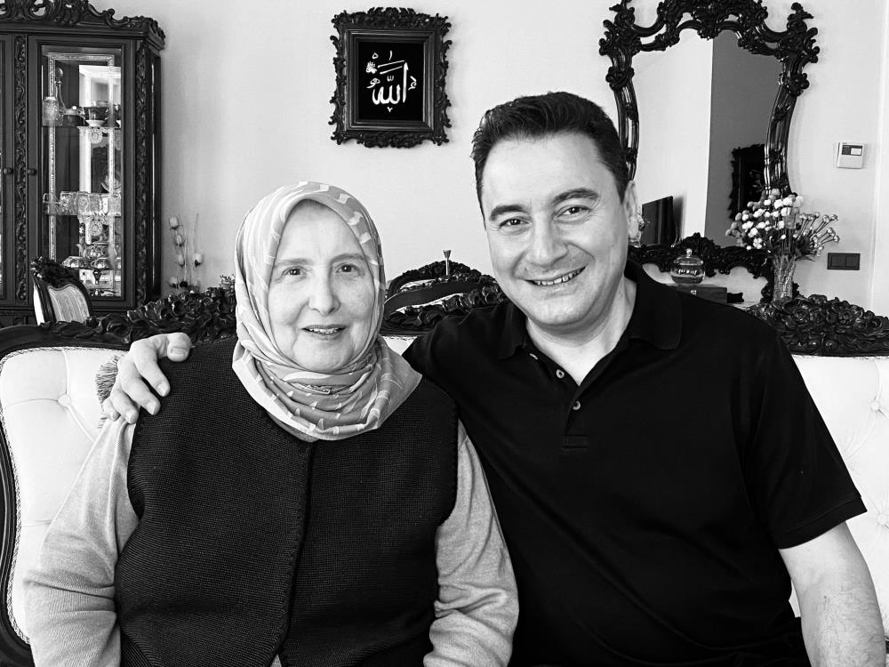 DEVA Partisi Genel Başkanı Ali Babacan’ın annesi Güneri Babacan hayatını