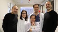 Kusma şikayeti ile getirilen 25 günlük Deniz bebek yapılan tetkikler