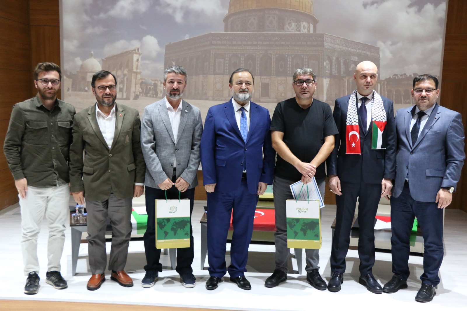 Bandırma Onyedi Eylül Üniversitesi’nde “Dünden Bugüne Filistin” konulu panel düzenlendi.