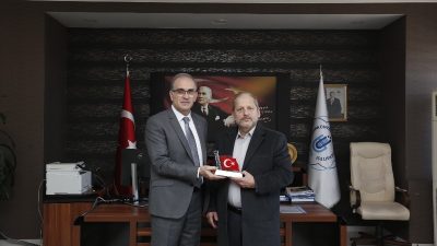 İHH Bandırma Şubesi, Bandırma Onyedi Eylül Üniversitesi (BANÜ) Rektörü Prof.