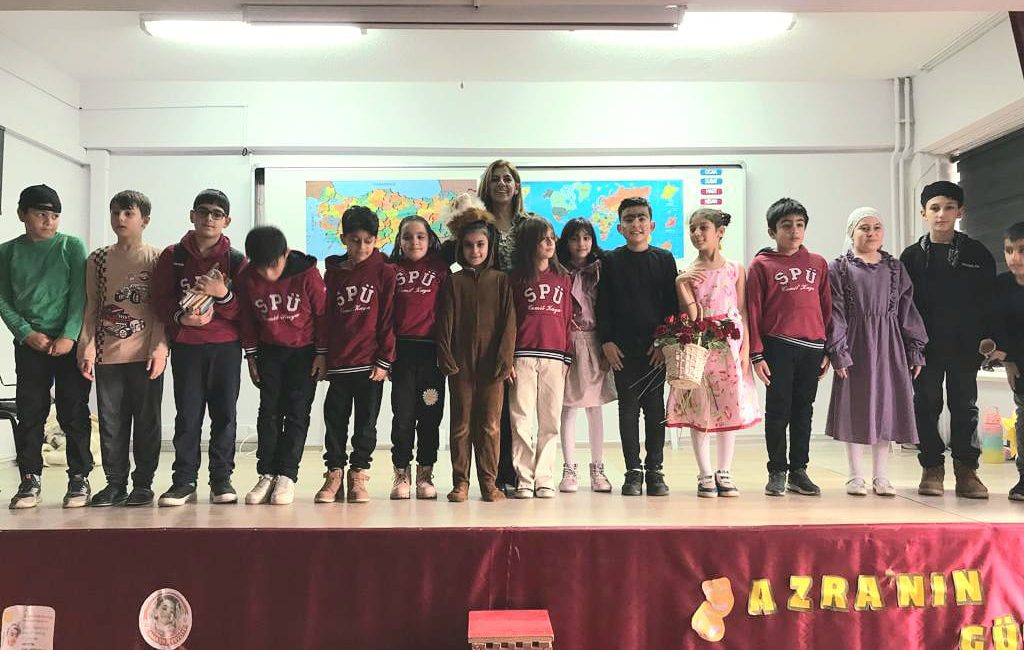 Bandırmalı ilkokul öğrencilerinden “Fevziye Bebek”e destek Bandırma Şehit Pilot Üst Üstteğmen Cemil Kaya İlkokulu öğrencileri SMA