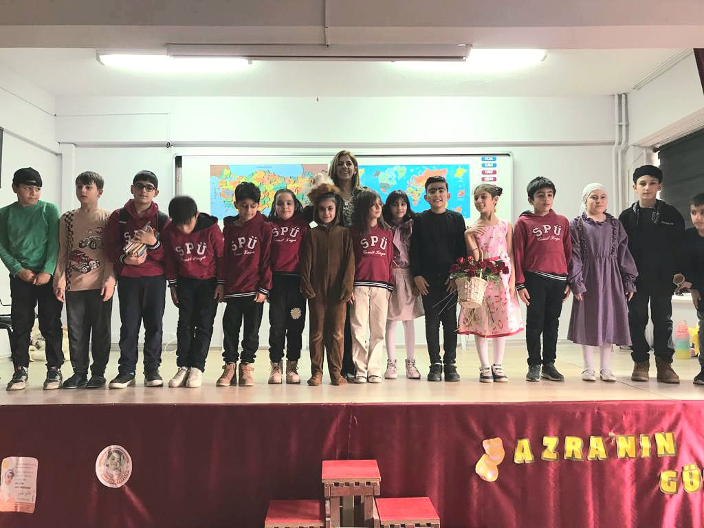 Bandırma Şehit Pilot Üst Üstteğmen Cemil Kaya İlkokulu öğrencileri SMA