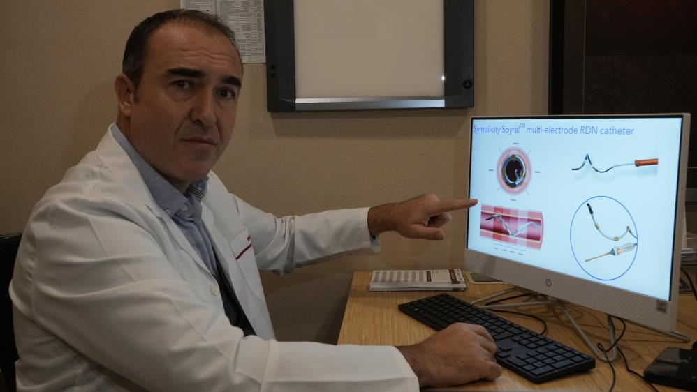 Kardiyoloji Uzmanı Prof. Dr. Davran Çiçek, dirençli hipertansiyon hastalarının tedavisinde