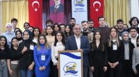 Bandırma Onyedi Eylül Üniversitesi öğrencileri, Bandırma Kent Konseyi tarafından düzenlenen