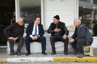 Karesi Belediye Başkanı Dinçer Orkan, Esnaf Mahallesi’nde esnaf ve vatandaşlarla