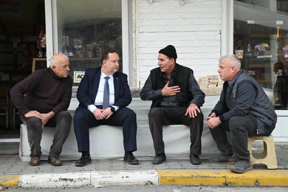 Başkan Orkan’dan esnaf ve vatandaşlara ziyaret Karesi Belediye Başkanı Dinçer Orkan, Esnaf Mahallesi’nde esnaf ve vatandaşlarla