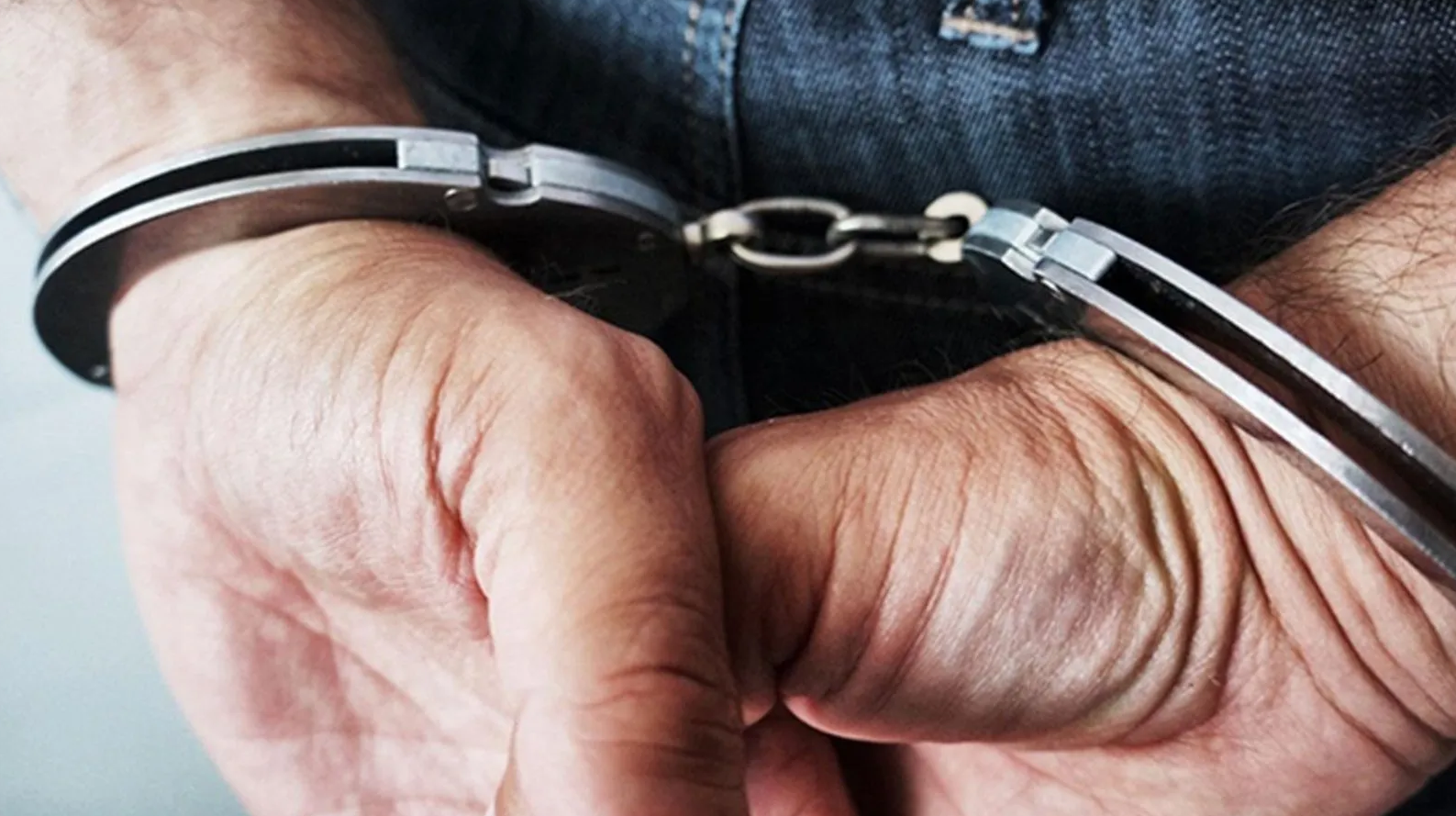 Balıkesir İl Jandarma Komutanlığı tarafından yürütülen operasyon kapsamında, DEAŞ Silahlı
