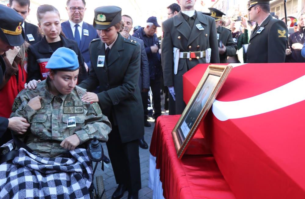 Cumhurbaşkanı Recep Tayyip Erdoğan, terör saldırısında şehit düşen Denizlili Uzman