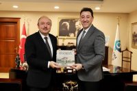 Görev süresini tamamlayan Bandırma Onyedi Eylül Üniversitesi Kurucu Rektörü Prof.