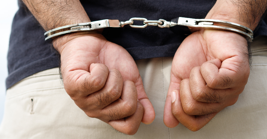 Bandırma’da iki ayrı hırsızlık olayına karışan şahıs, polisin yaptığı şok