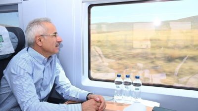 Ulaştırma ve Altyapı Bakanı Abdulkadir Uraloğlu, Karaman-Konya-Ankara ve Karaman-Konya-İstanbul Yüksek