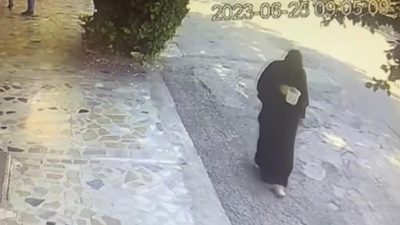 Konya’da çarşaf giyerek kadın kılığına girip aralarında husumet bulunan ayakkabı