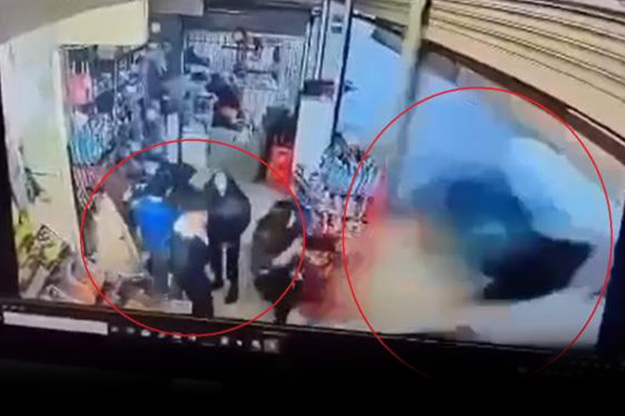 Diyarbakır’da minibüsün, kontrolden çıkarak market önünde bekleyen 5 öğrenciyi önüne