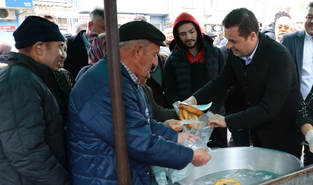 Akın, emekliler için yapacağı projeleri anlattı Balıkesir Büyükşehir Belediye Başkan Adayı Ahmet Akın, Bigadiç’te emeklilerin yaşadığı